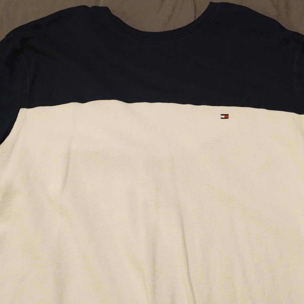 tommy hilfiger t-shirt